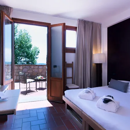 Cdh Radda Hotel 4*